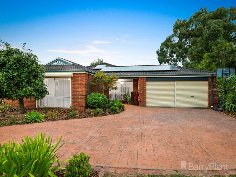 7 Camira Court, Berwick, VIC 3806 - realestate.com.au