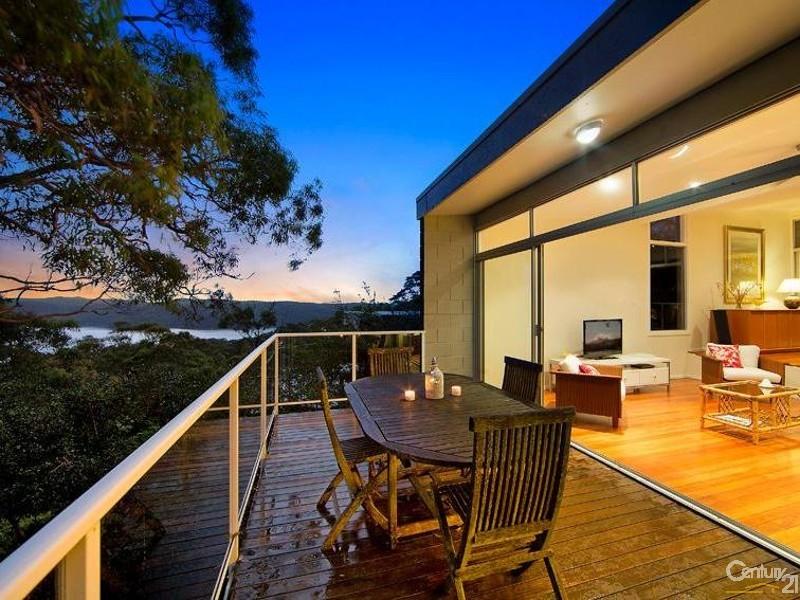 13 Riviera Avenue, Avalon Beach, NSW 2107