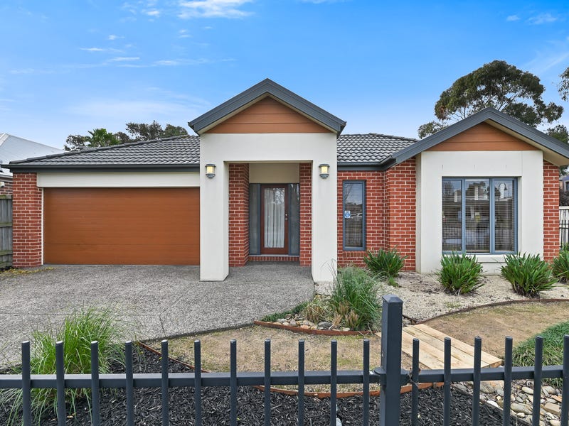 132 Moondarra Drive, Berwick, VIC 3806