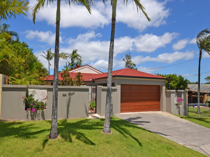 116 Bamboo Avenue, Benowa, Qld 4217 Property Details