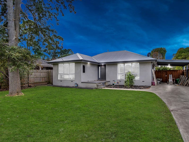 13 Dunrossil Drive, Kilsyth, Vic 3137 - Property Details