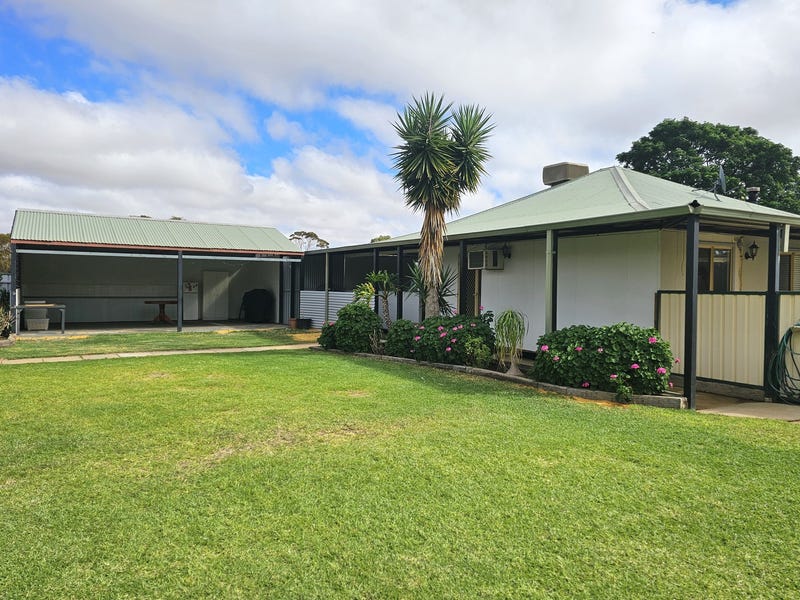 1 Talbot Street, Corrigin, WA 6375 House for Sale