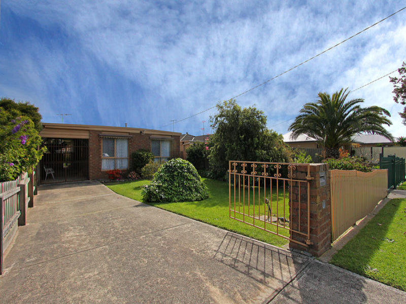 174 Ninth Avenue, Rosebud, Vic 3939 Property Details