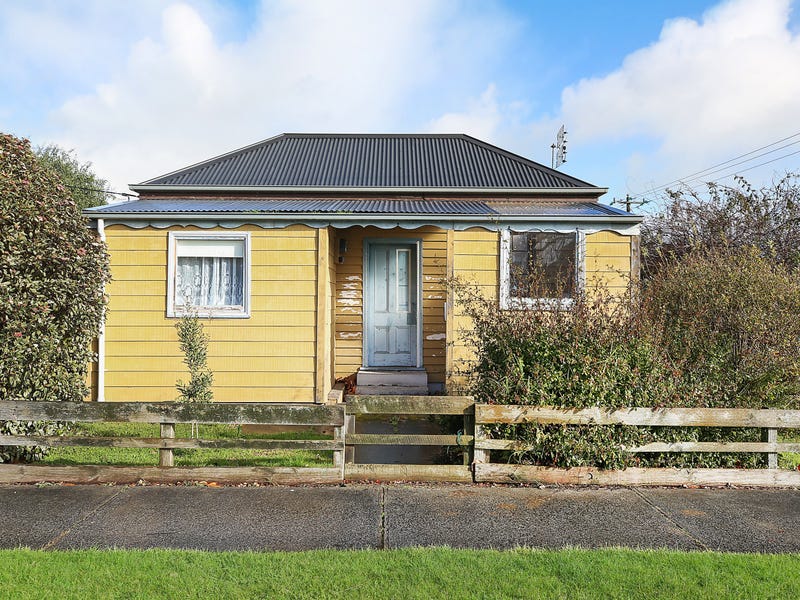 23 Thomson Street, Terang, Vic 3264 Property Details