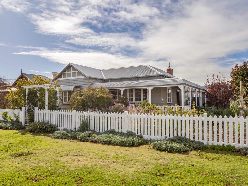 51 Charles Street, Bunbury, WA 6230 Property Details