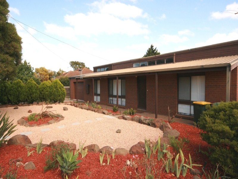 1 2,83 Flinders Avenue, Lara, Vic 3212 Property Details