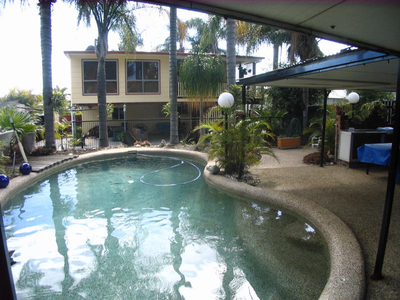 4 Glode Avenue, Churchill, Qld 4305 Property Details