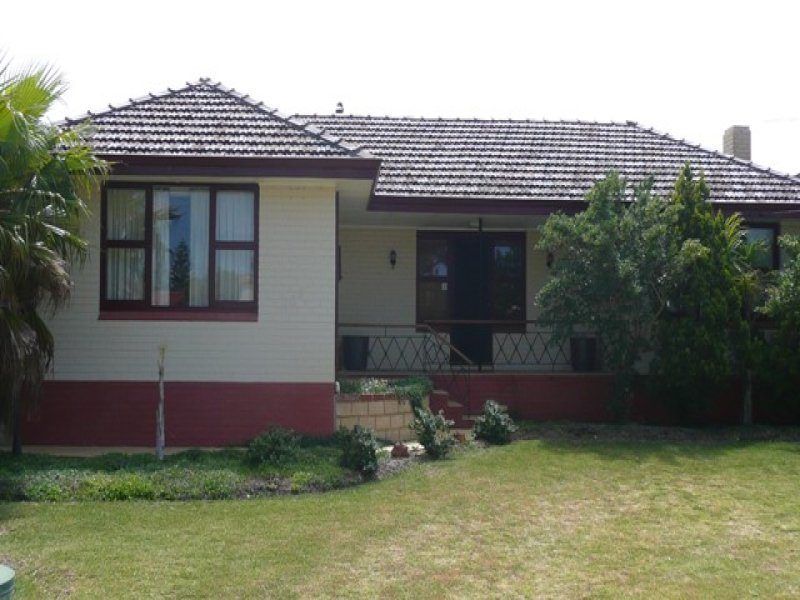 182 Penguin Road, Safety Bay, WA 6169