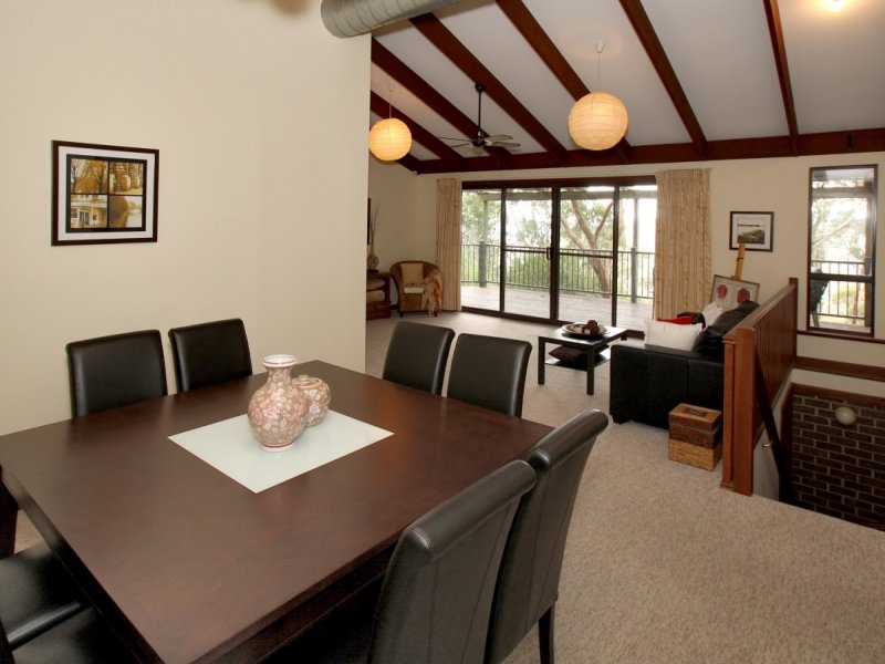 3 Serpentine Road, Belair, SA 5052