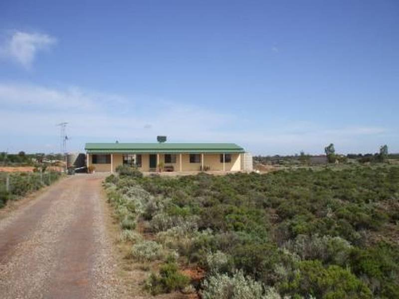 11 MULLAQUANA ROAD, Whyalla, SA 5600 Property Details