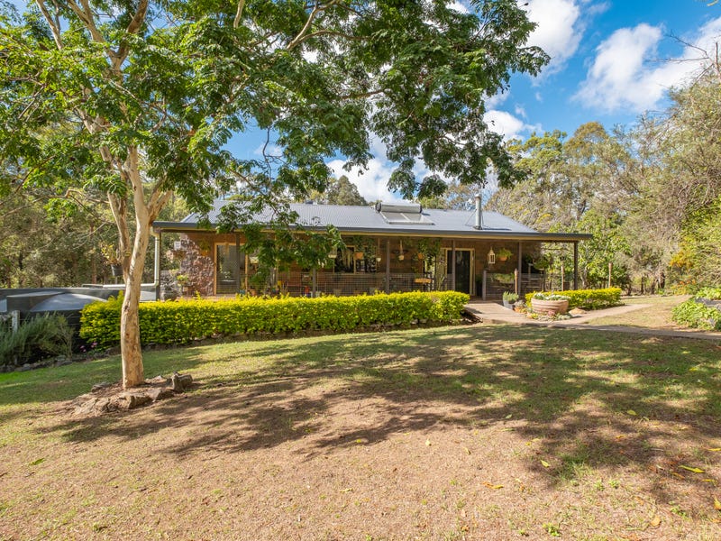 77 Lagoon Pocket Road, Long Flat, Qld 4570