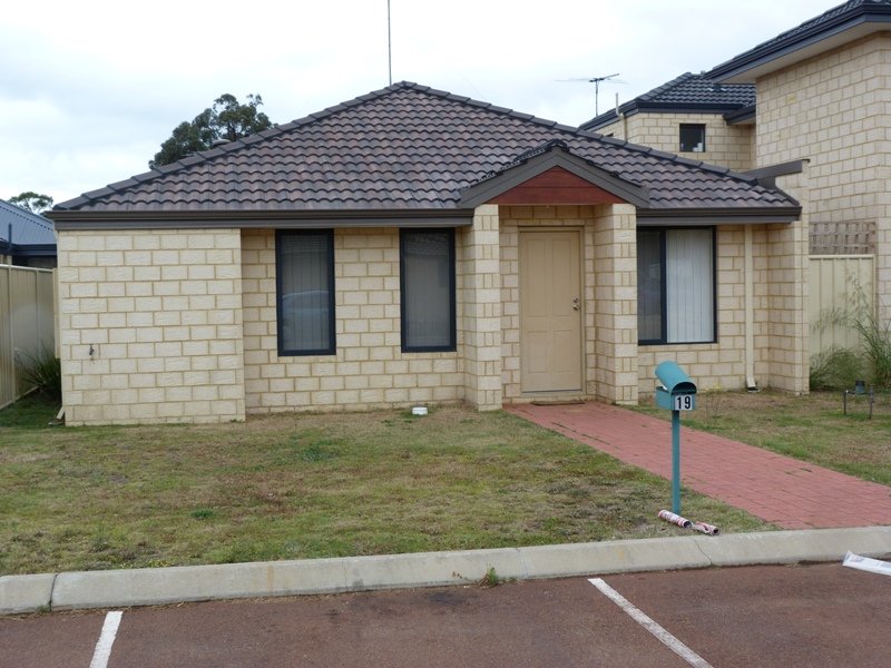 19 Brook Circle, Greenfields, WA 6210 Property Details