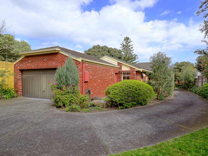 2/26 The Corso, Parkdale, Vic 3195 Property Details