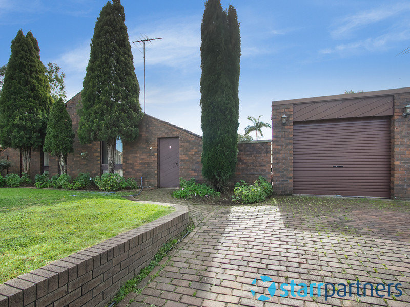 11 Hourglass Glen, St Clair, NSW 2759
