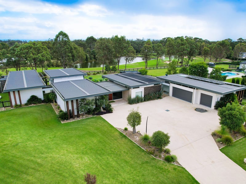 36 Twin Creeks Drive, Luddenham, NSW 2745