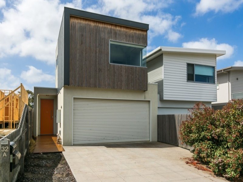 32A Beach Road, Torquay, Vic 3228 Property Details