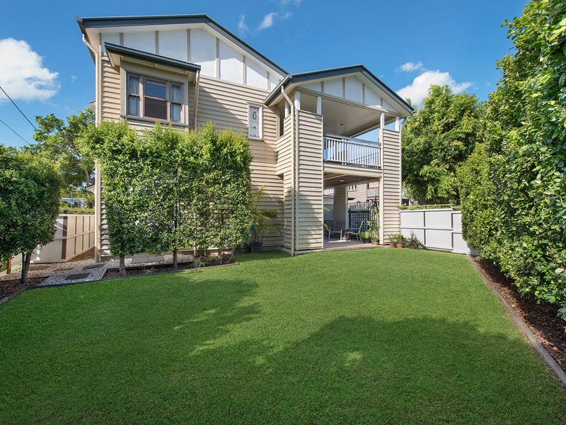 2/9 Windsor Street, Hamilton, Qld 4007 Property Details