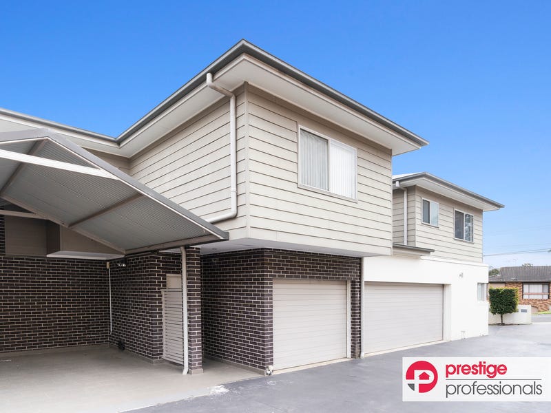 2/64 Junction Road, Moorebank, NSW 2170 Property Details
