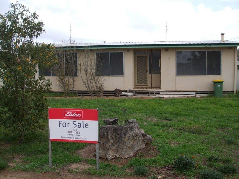 11 Doreen Street, Narembeen, WA 6369 Property Details