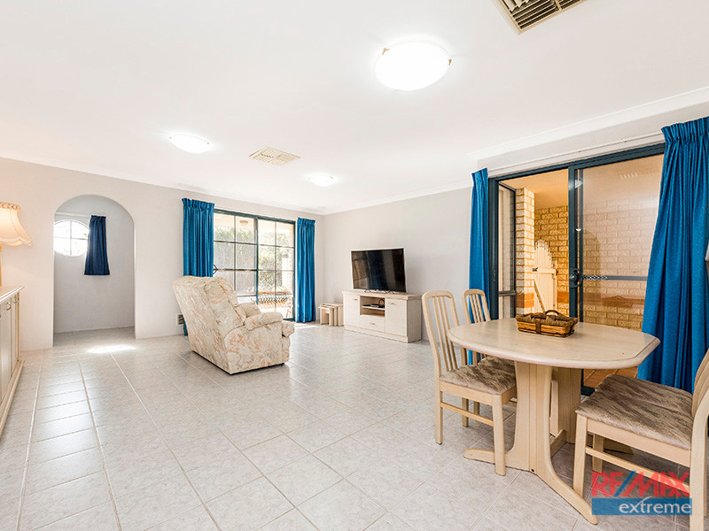 6/10 Langbank Close, Kinross, WA 6028 Property Details