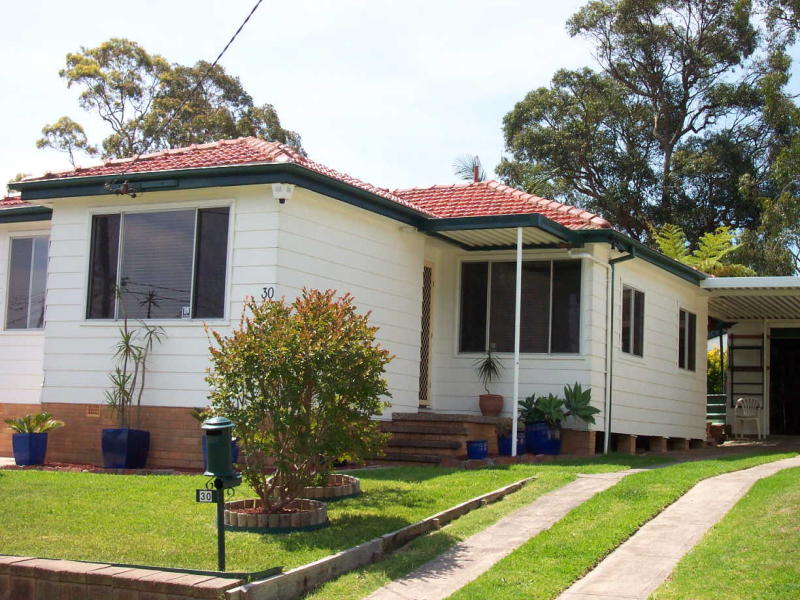 30 Sedgewick Ave, Edgeworth, NSW 2285 Property Details