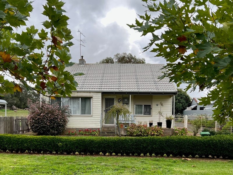 70 Mill Street, Mortlake, Vic 3272 Property Details