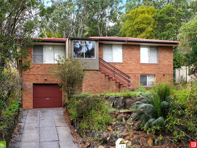 13 Bright Parade, Dapto, NSW 2530