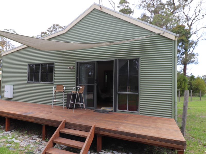 19 Zachary Drive, Mallacoota, Vic 3892 House for Rent