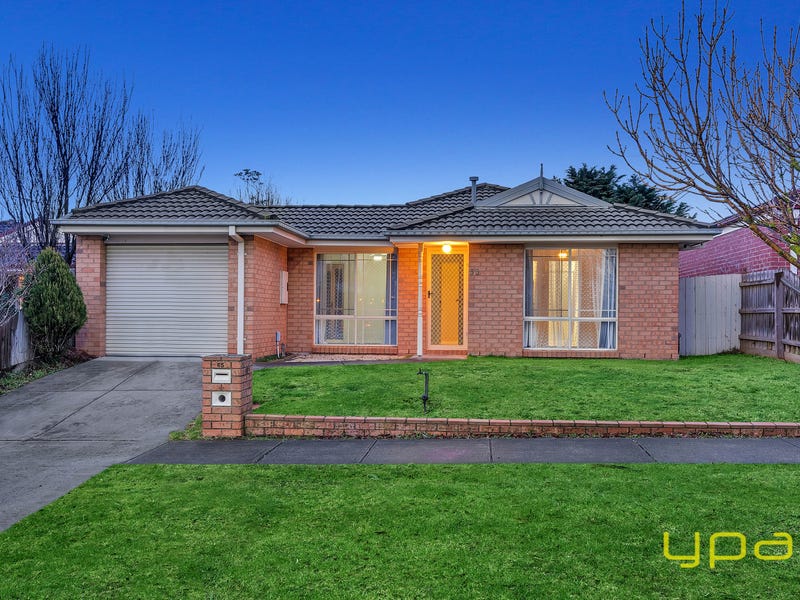 65 Dartmoor Drive, Cranbourne East, VIC 3977 - realestate.com.au