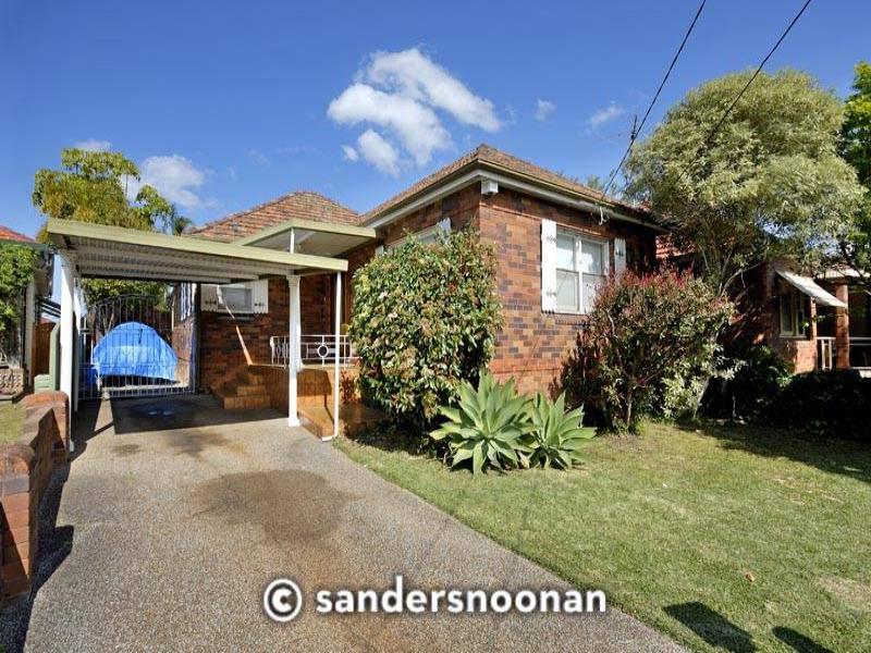 3 Meadowland Road, Peakhurst, NSW 2210 Property Details