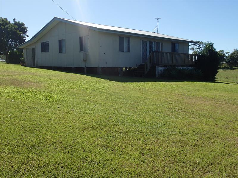 573 Hay Point Road, Alligator Creek, QLD 4740