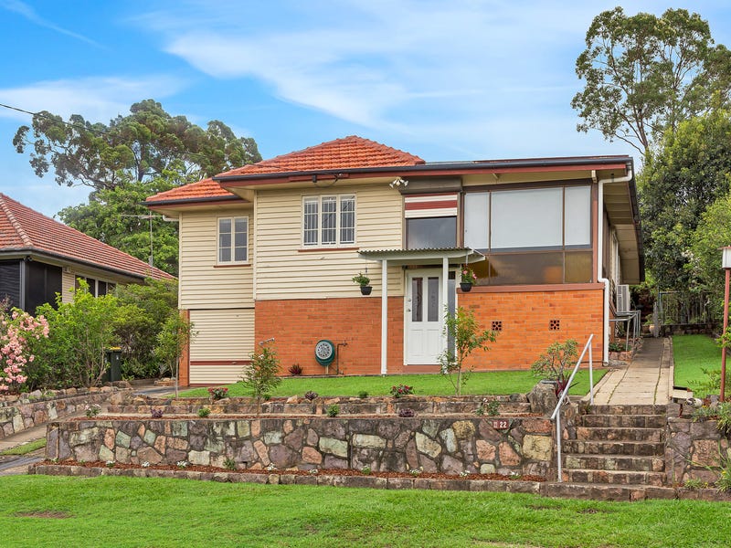 22 Alwyn Street, Stafford Heights, Qld 4053 House for Sale