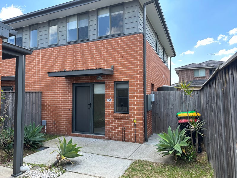 26B Rowe Drive, Potts Hill, NSW 2143