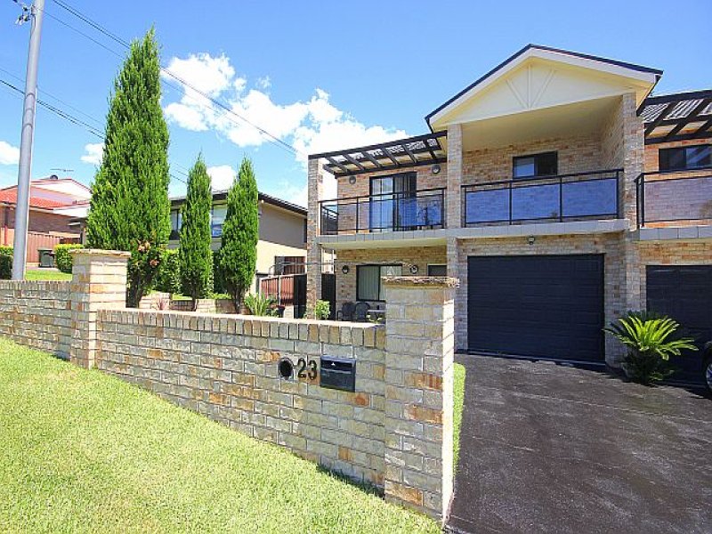 23 Kurrajong Avenue, Hall, NSW 2198