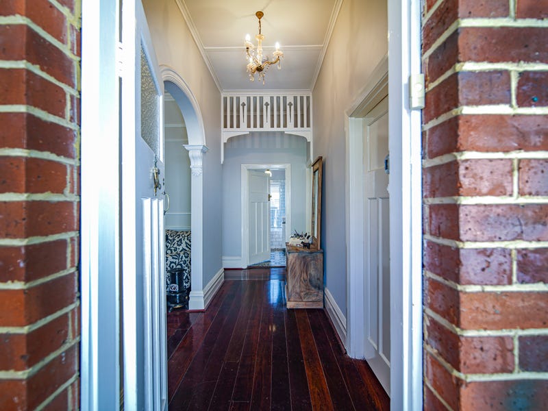 8 JAMES STREET, Guildford, WA 6055 Property Details