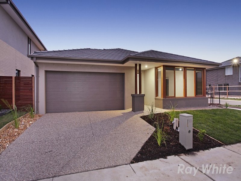 13 Blanchard Avenue, Keysborough, Vic 3173 Property Details