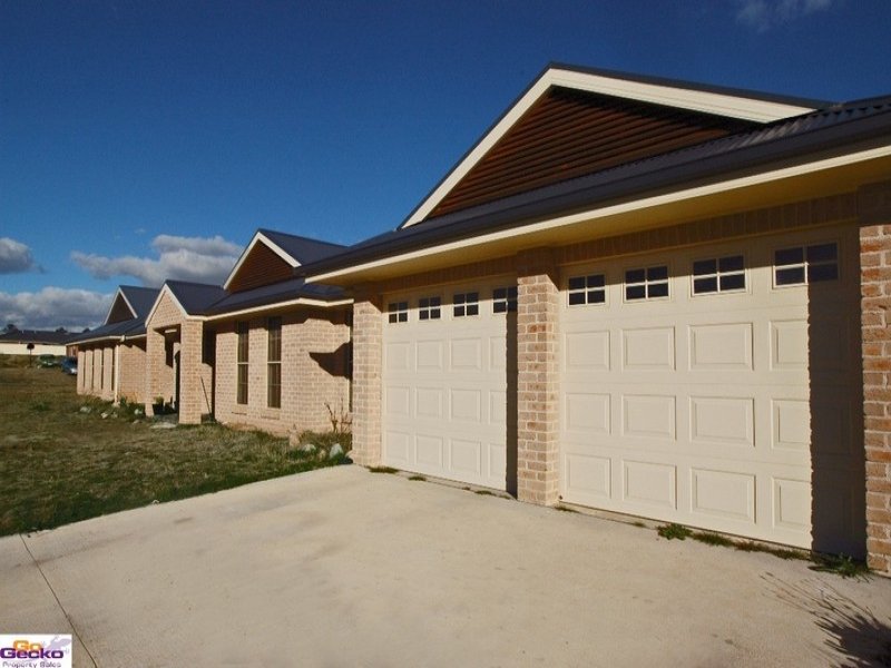 12 Larmer Street, Bungendore, NSW 2621 Property Details