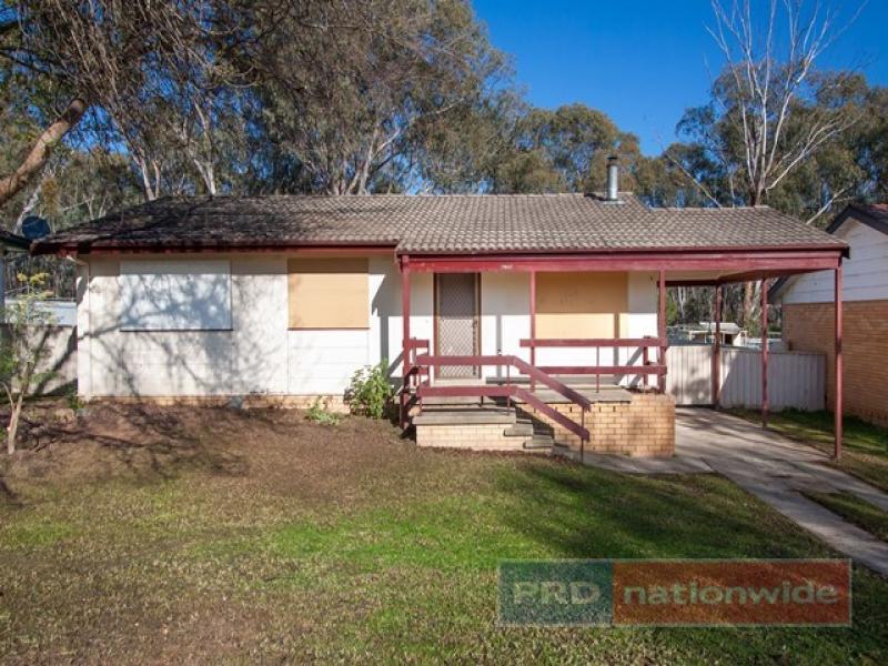 30 Banksia Crescent, Tumut, NSW 2720 Property Details