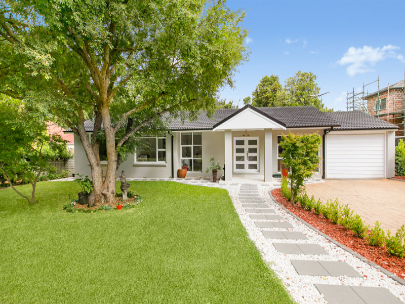 70 Woodbury Road, St Ives, NSW 2075