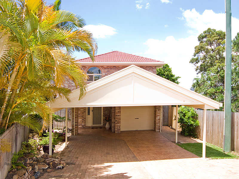 61 Gordon Parade, Manly, Qld 4179 Property Details