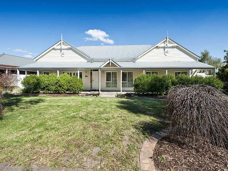 23 Woodstock Drive, Doreen, Vic 3754 Property Details