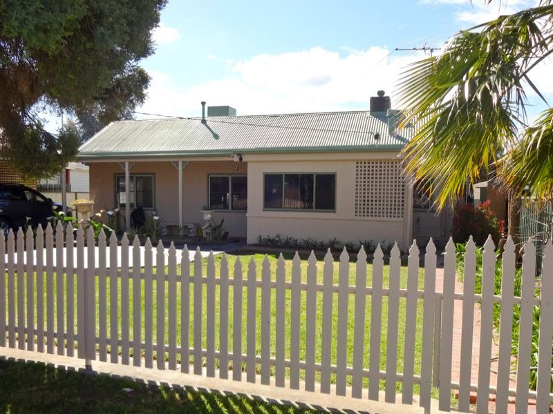 6 Tilson Grove, Wangaratta, Vic 3677 Property Details