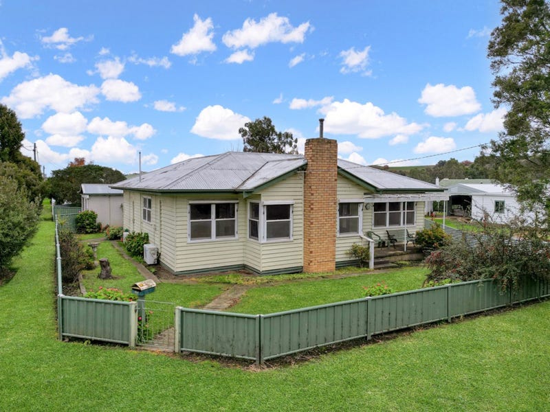 19 Young Street, Coleraine, Vic 3315 Property Details