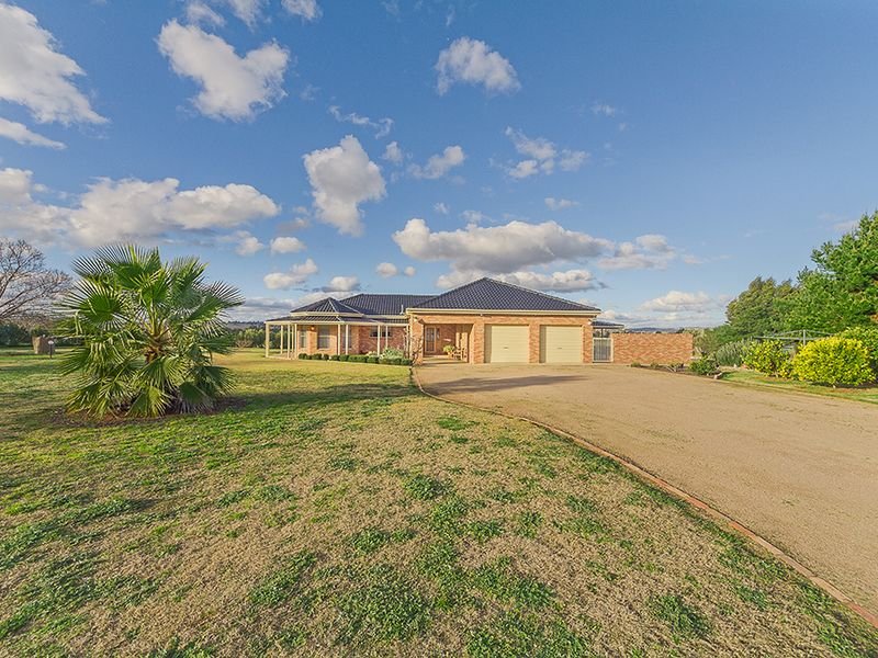55 River Park Road, Cowra, NSW 2794 Property Details
