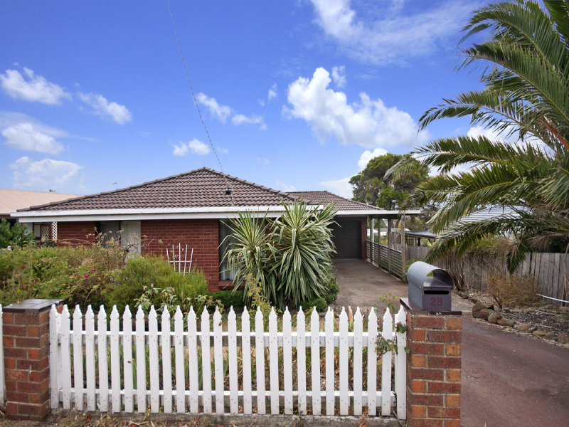 28 Fitzroy Road, Warrnambool, Vic 3280 Property Details