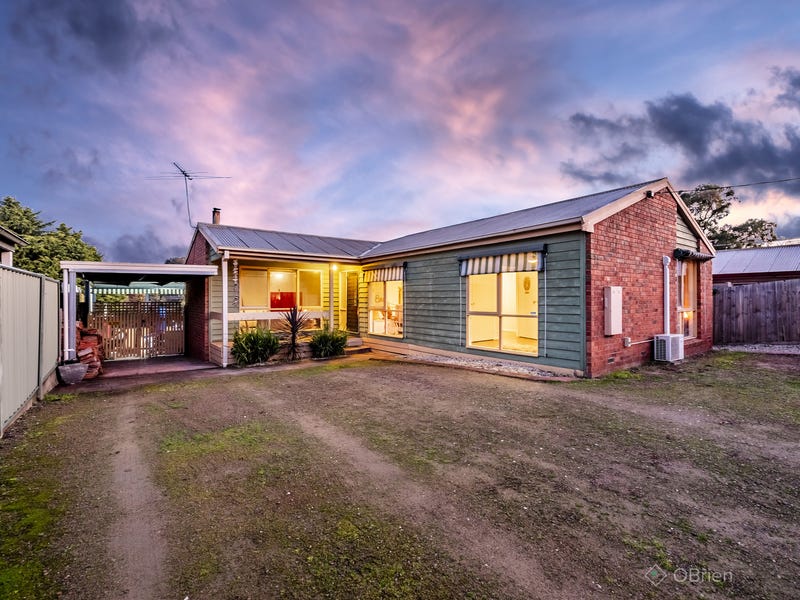 34 Warneet Road, Blind Bight, VIC 3980