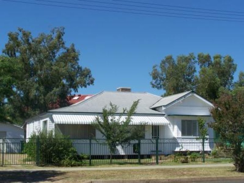 32 Violet Street, Narrabri, NSW 2390 Property Details