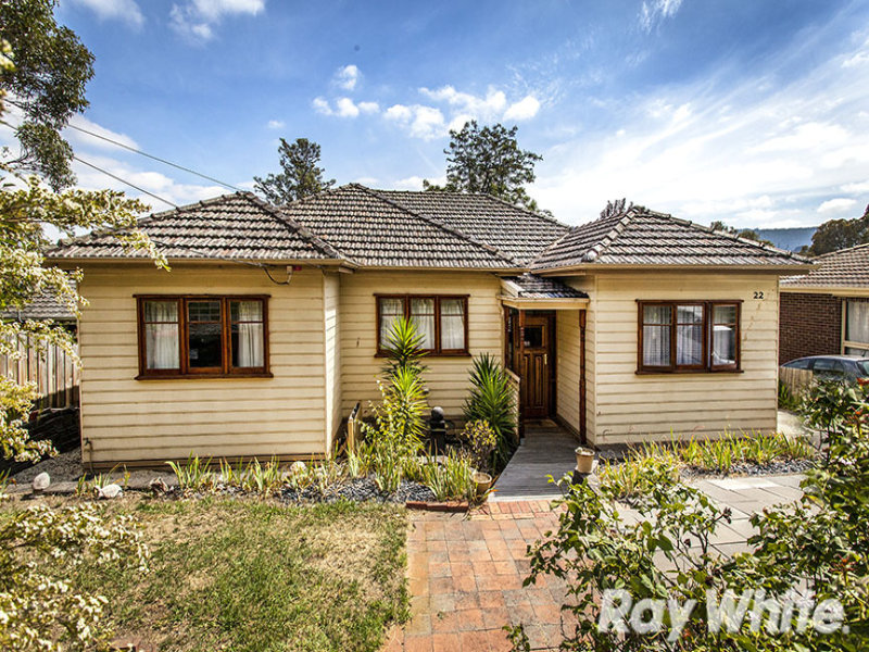 22 Blackwood Park Road, Ferntree Gully, VIC 3156