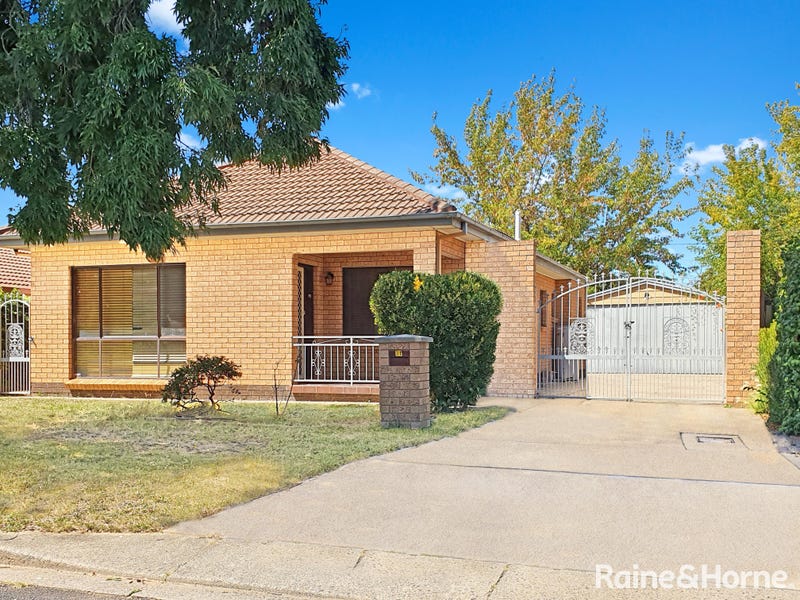 31 Anembo Street, Narrabundah, ACT 2604