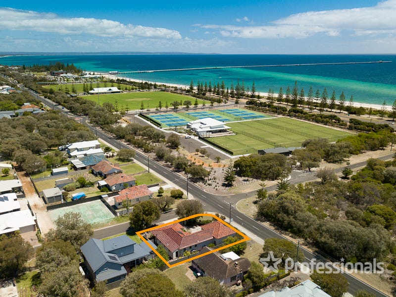 122 Marine Terrace, Busselton, WA 6280